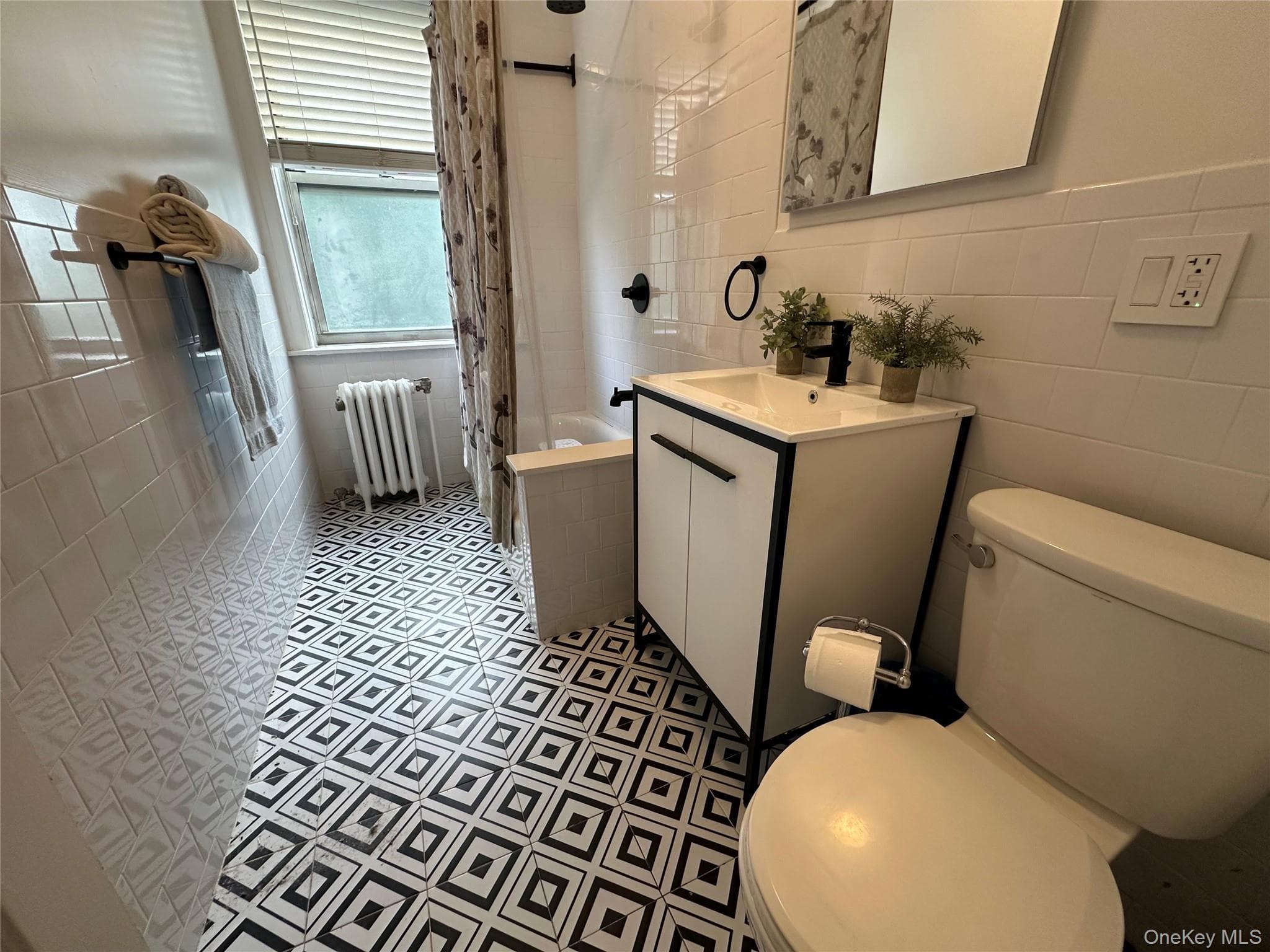 445 Gramatan Avenue Unit: EB1 thumbnail 14