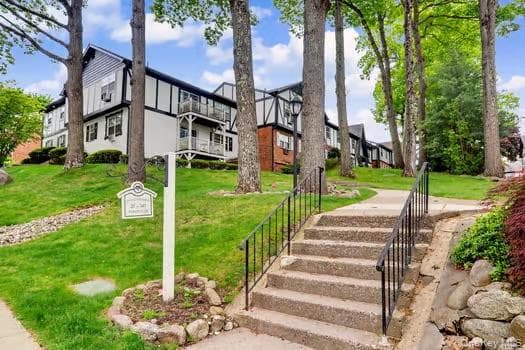 129 Parkside Drive thumbnail 21