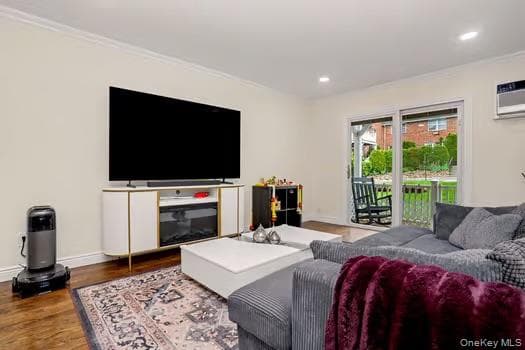 129 Parkside Drive thumbnail 5