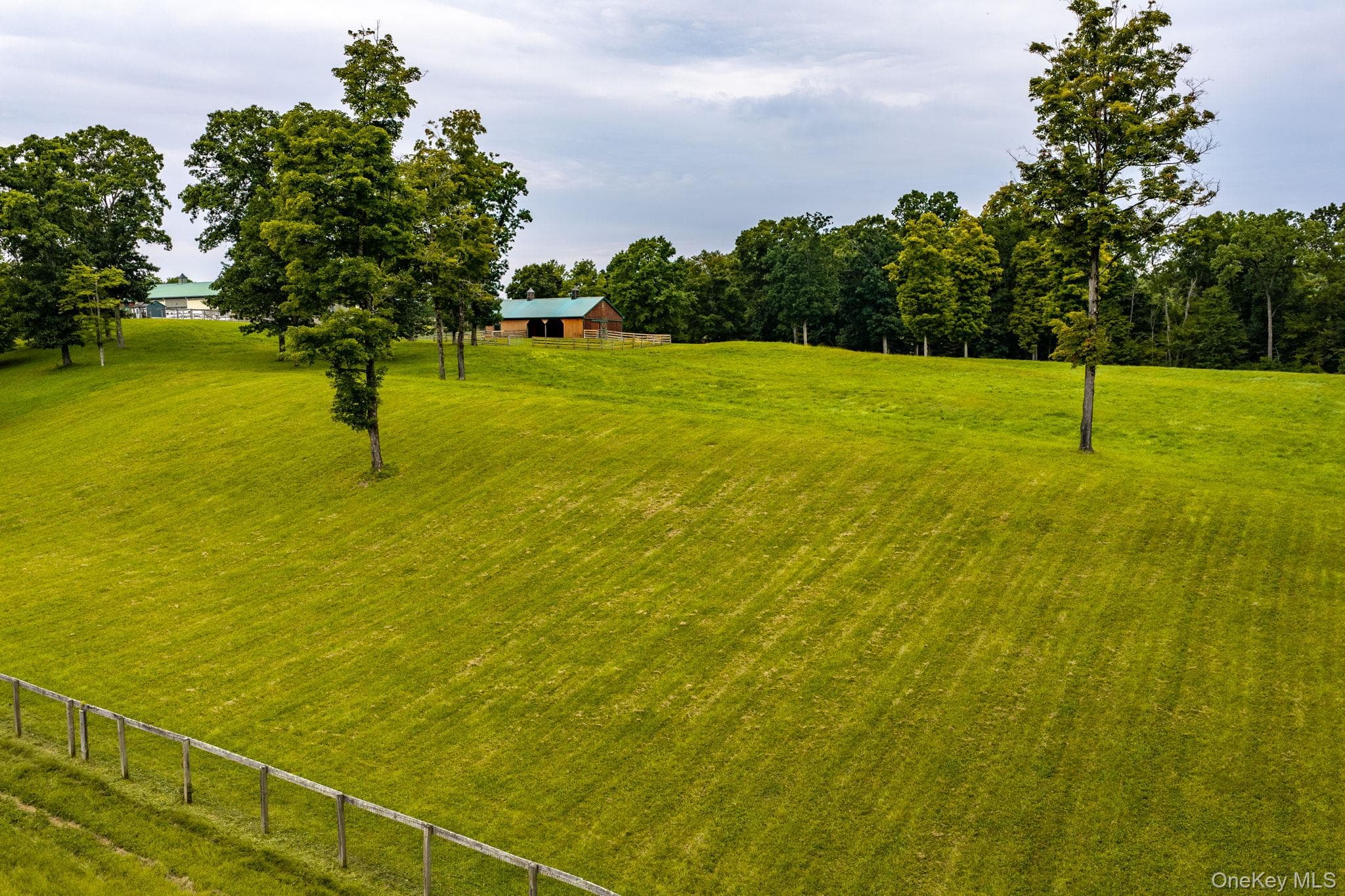 120 Shaw Road thumbnail 38