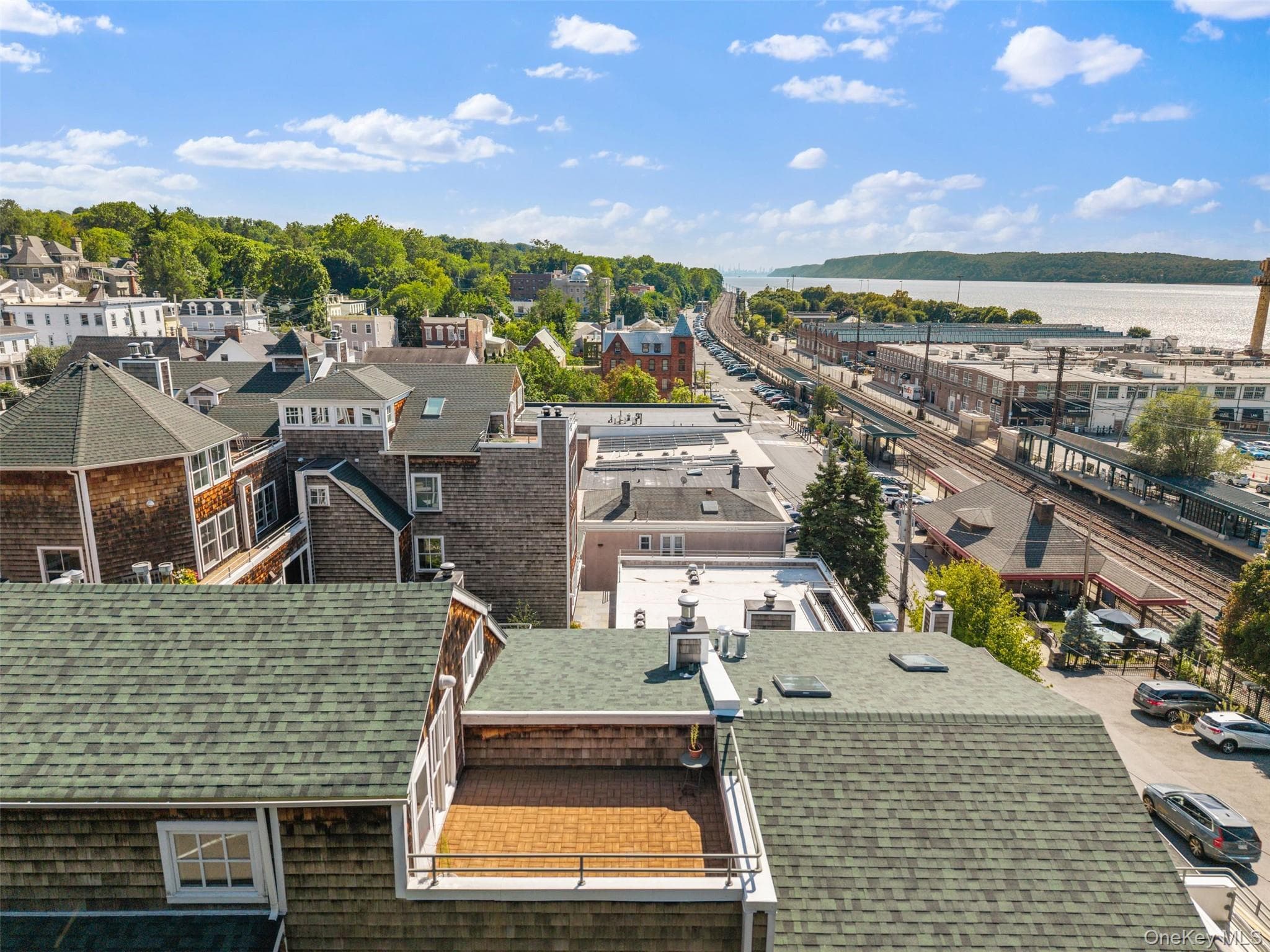 27 N Buckhout Street Unit: 10, Irvington