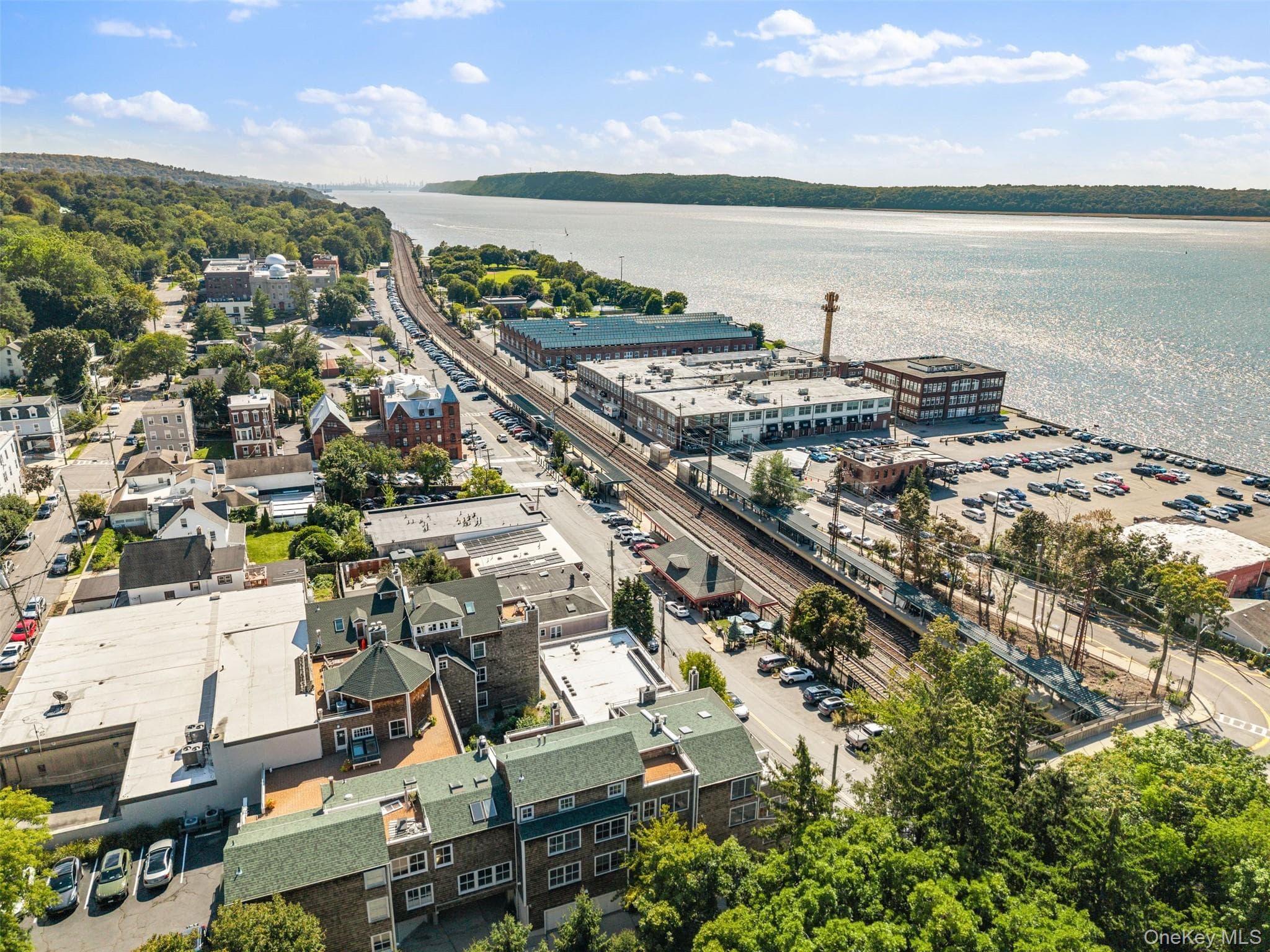 27 N Buckhout Street Unit: 10 thumbnail 2