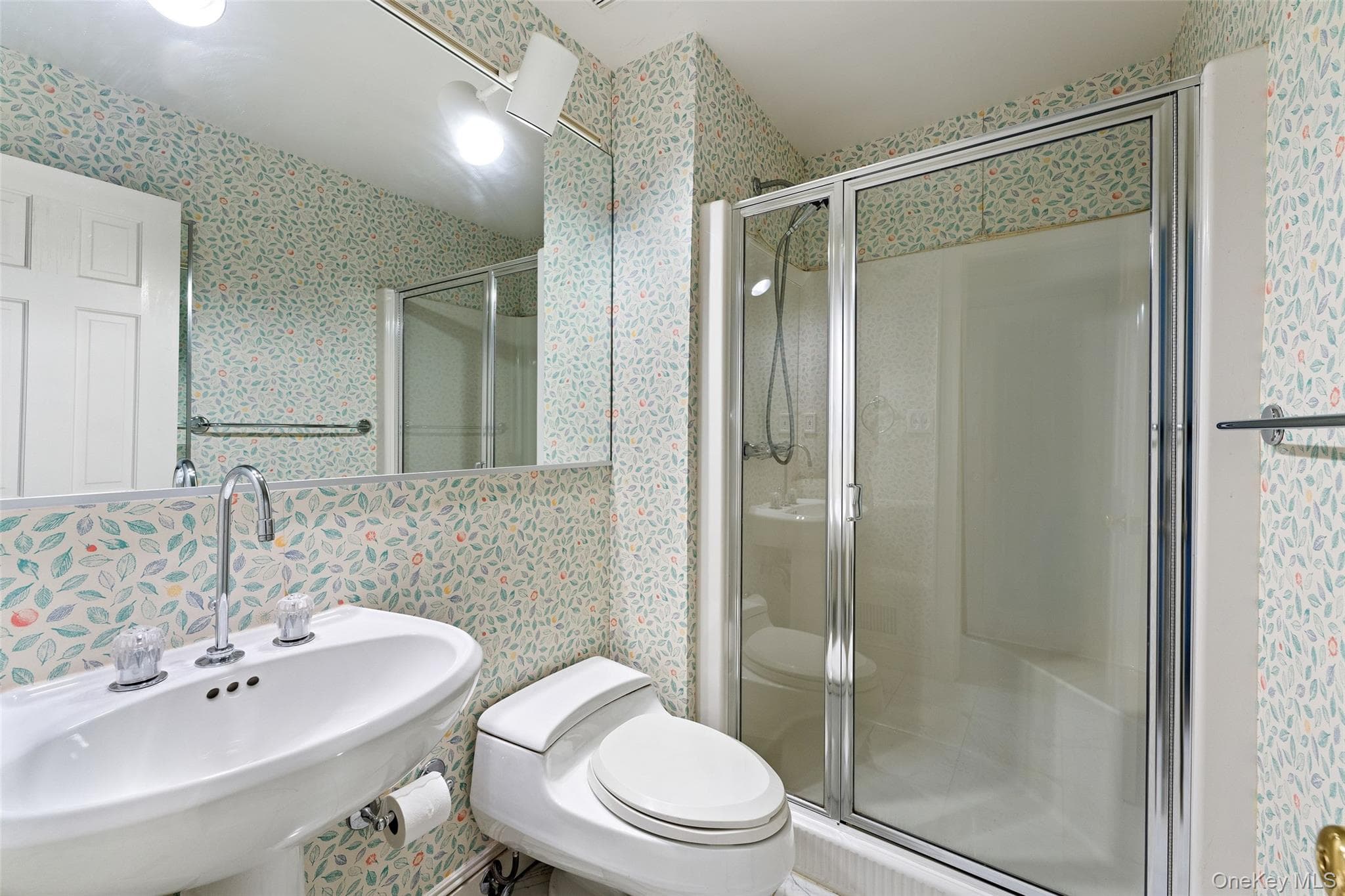 27 N Buckhout Street Unit: 10 thumbnail 27