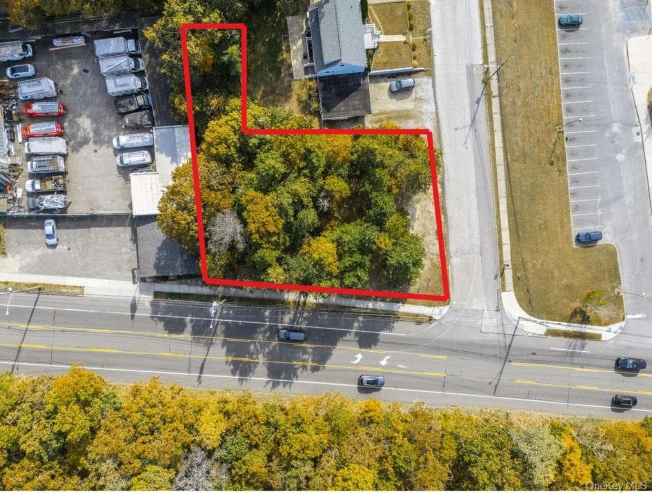 574 Montauk Highway photo 1