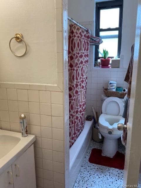 883 E 165th Street Unit: 3B thumbnail 9