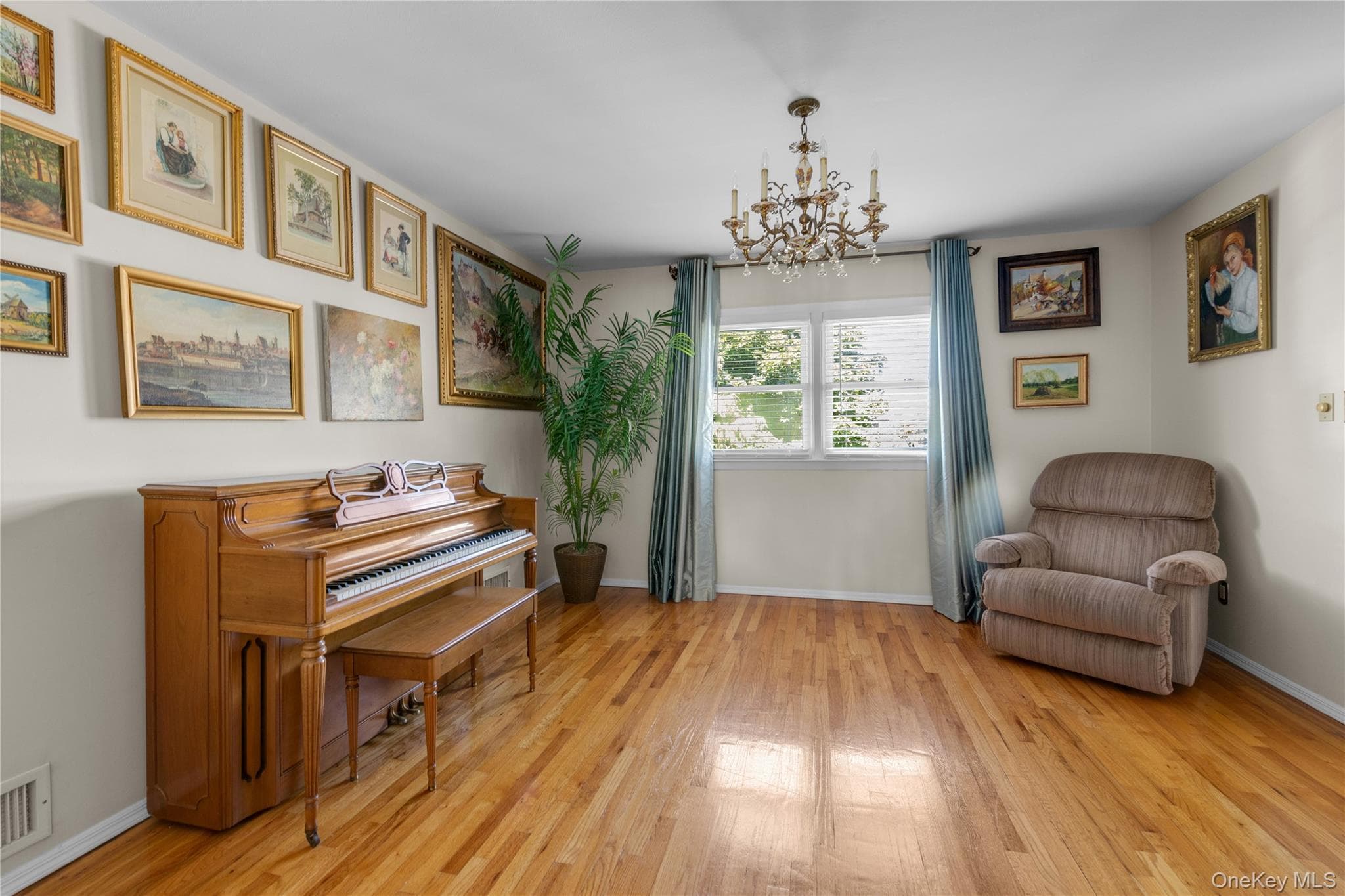 141-79 11th Avenue thumbnail 6