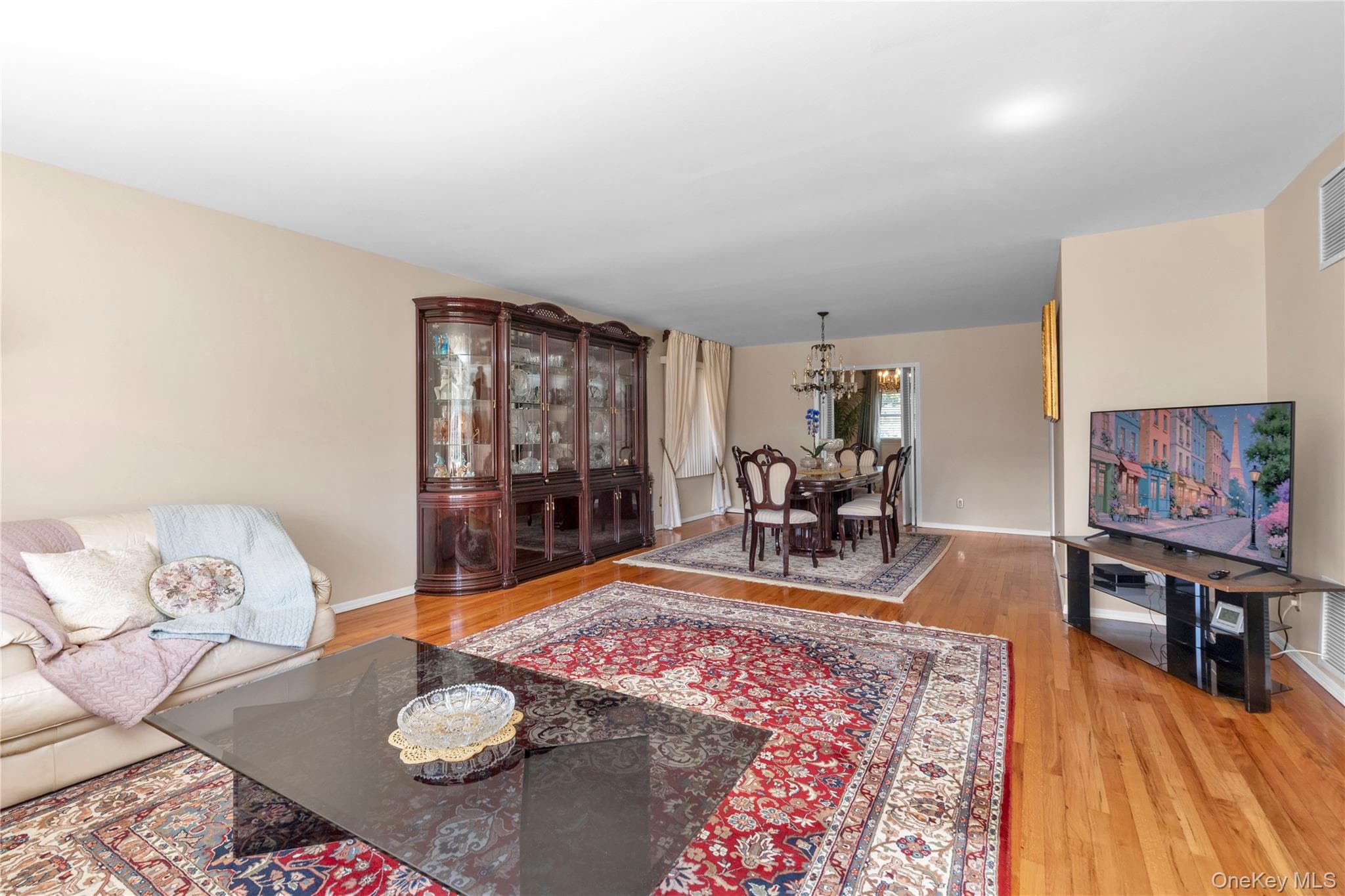 141-79 11th Avenue thumbnail 4
