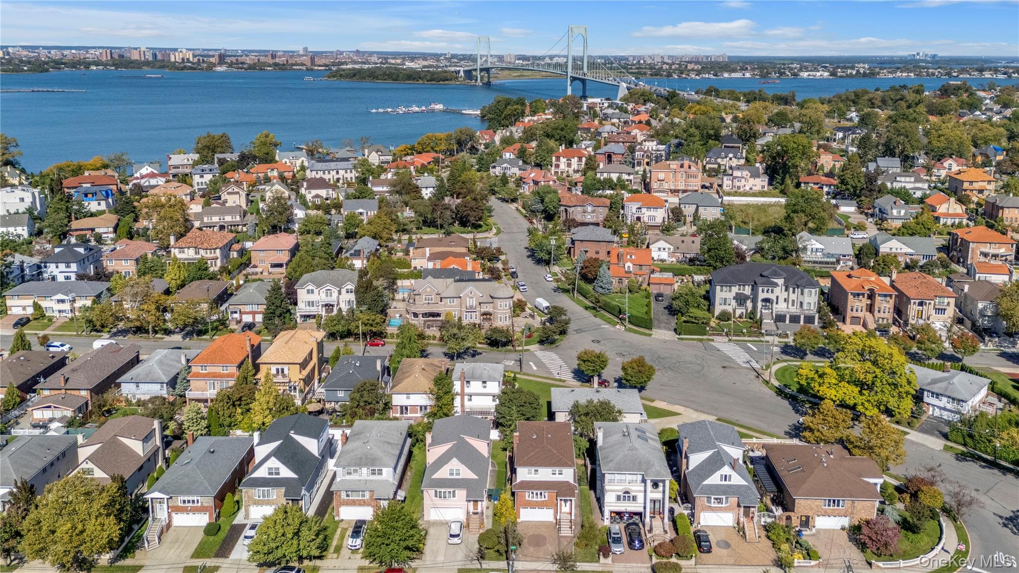 141-79 11th Avenue thumbnail 2