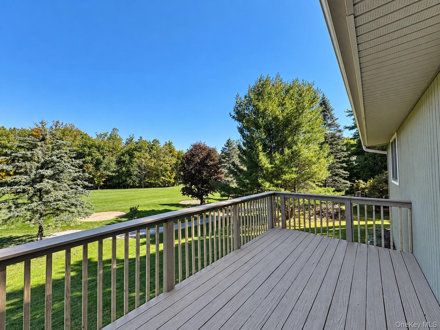 40 Fairway Drive thumbnail 26
