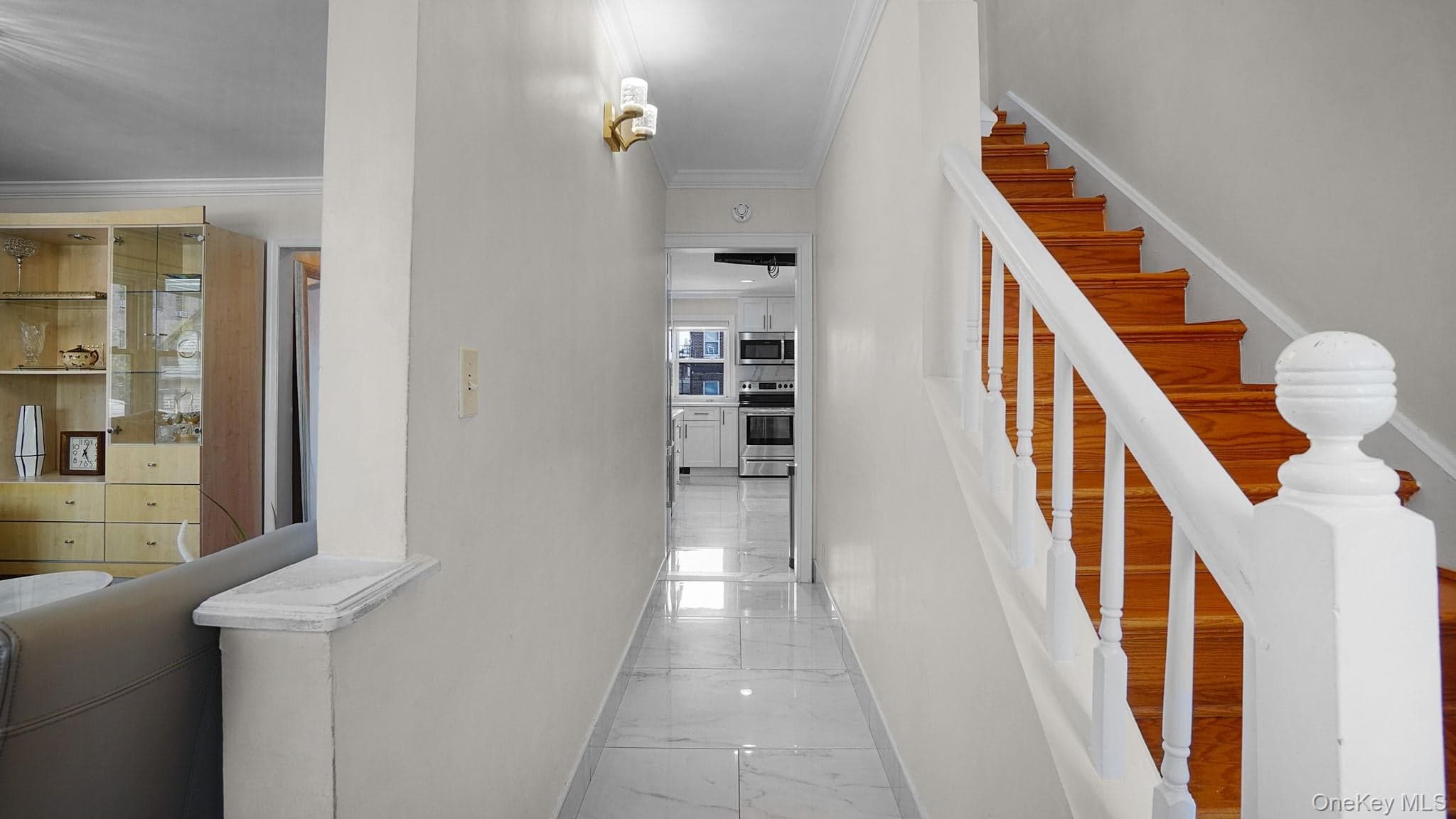 18 Edgewood Avenue thumbnail 6