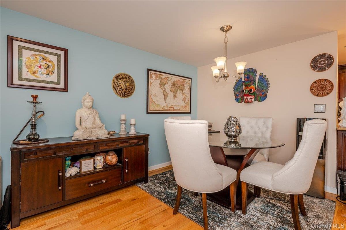 185 W Park Avenue Unit: 201 thumbnail 7