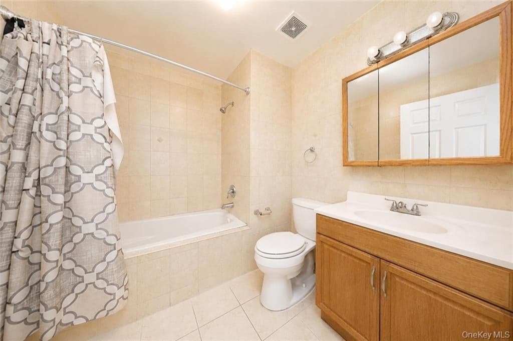 10 Bay Ridge Avenue thumbnail 17