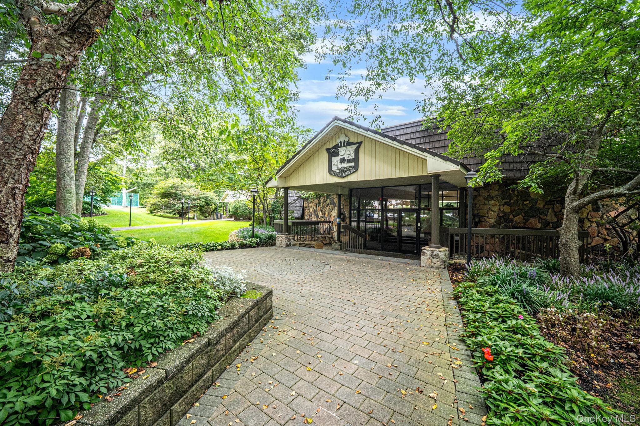 415 Clubhouse Court Unit: 51 thumbnail 20