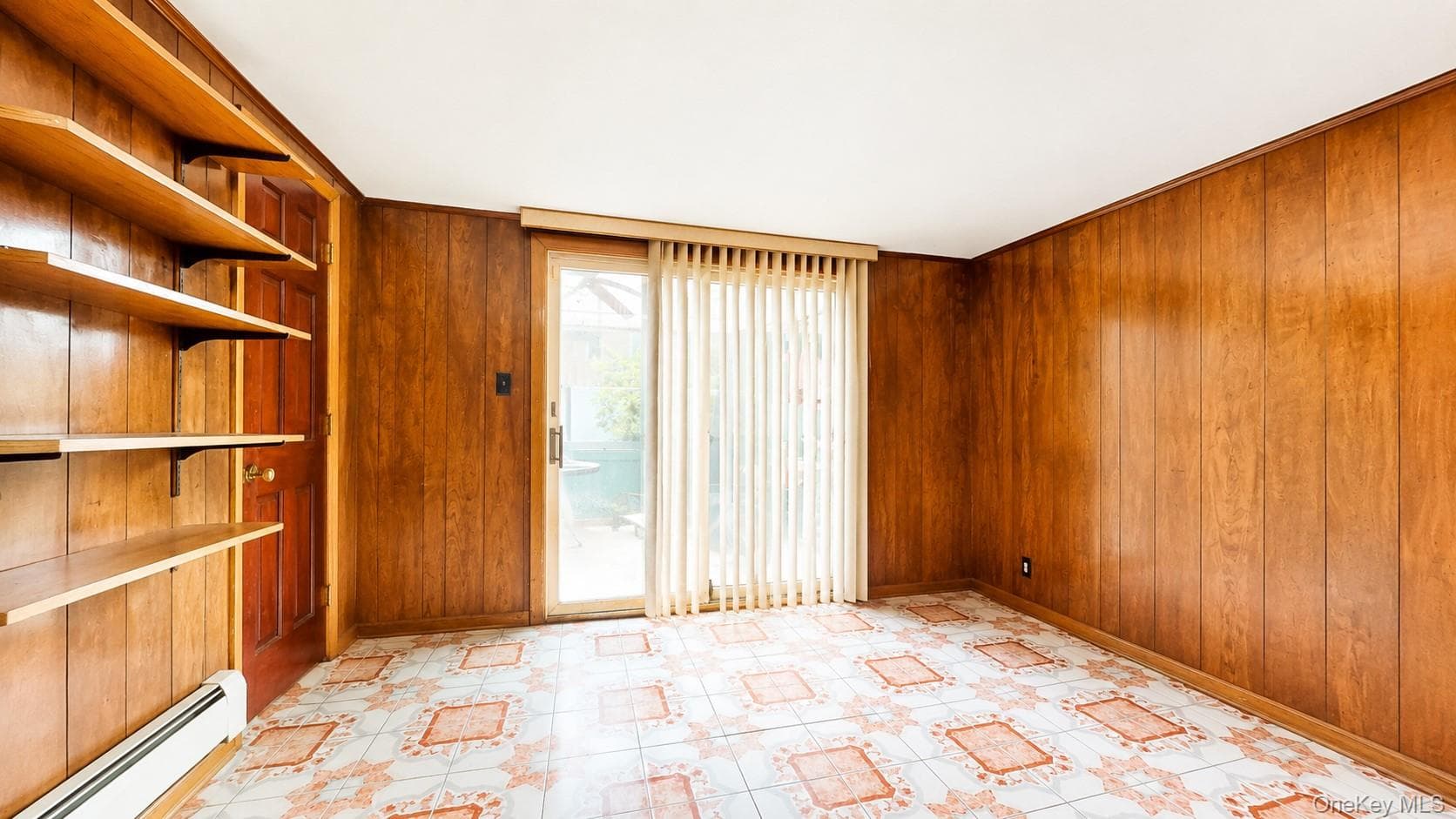 336 W Valley Stream Boulevard thumbnail 23