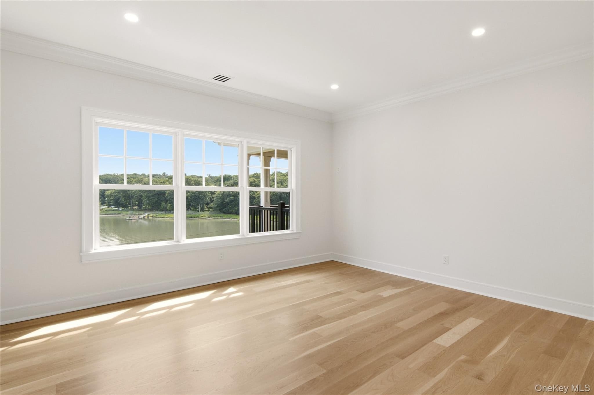 106 Cove Road thumbnail 32