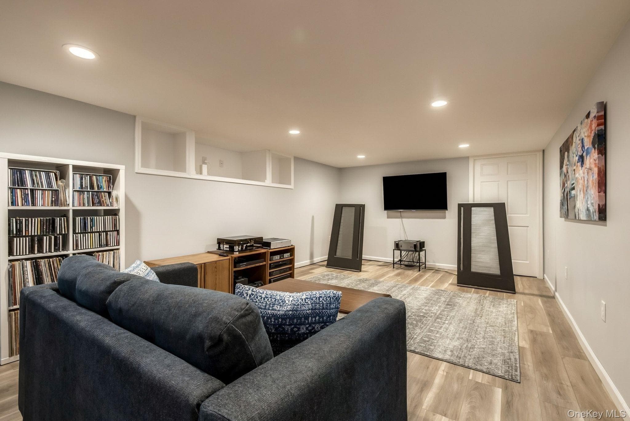9 N Jefferson Avenue thumbnail 26
