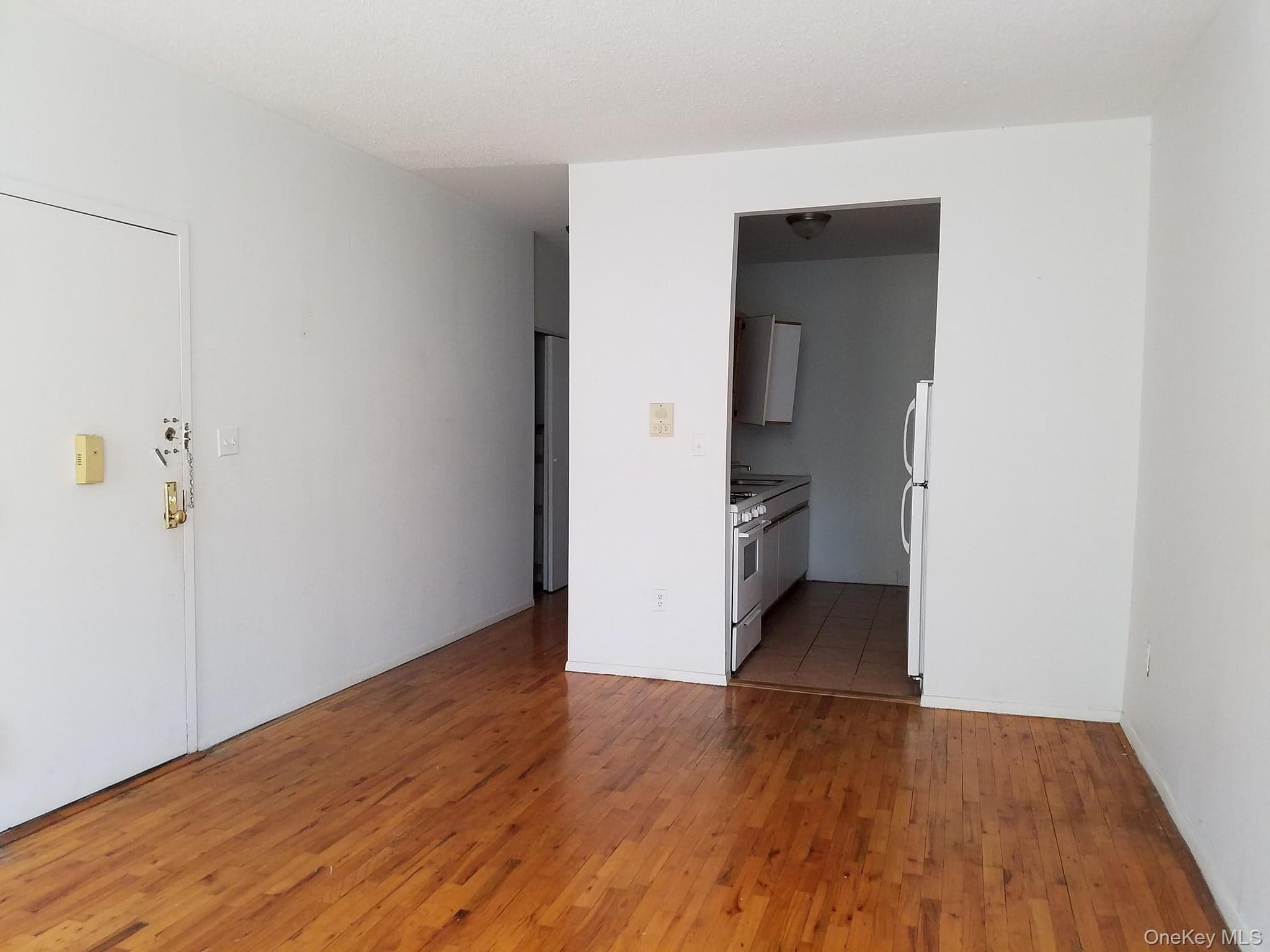 1047 Faile Street Unit: 1047A thumbnail 10