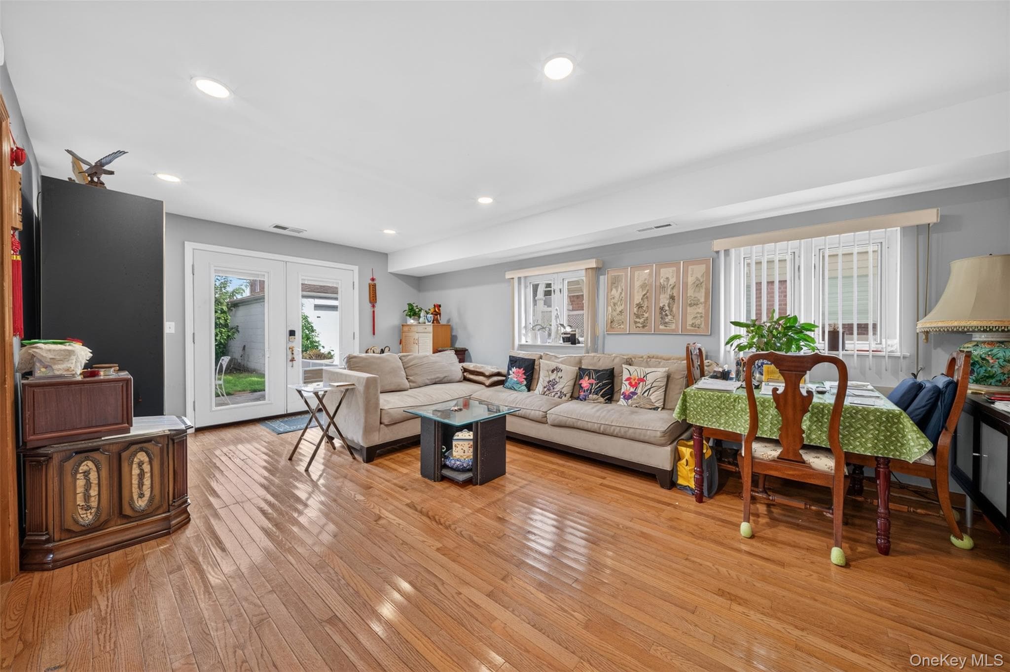 2843 Corporal Kennedy Street thumbnail 12