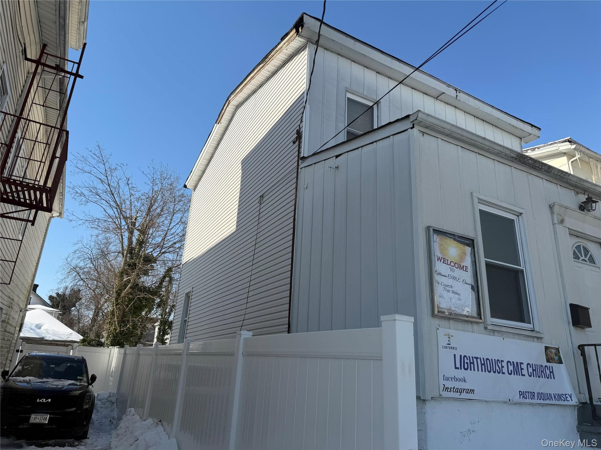 452 S 7th Avenue thumbnail 2