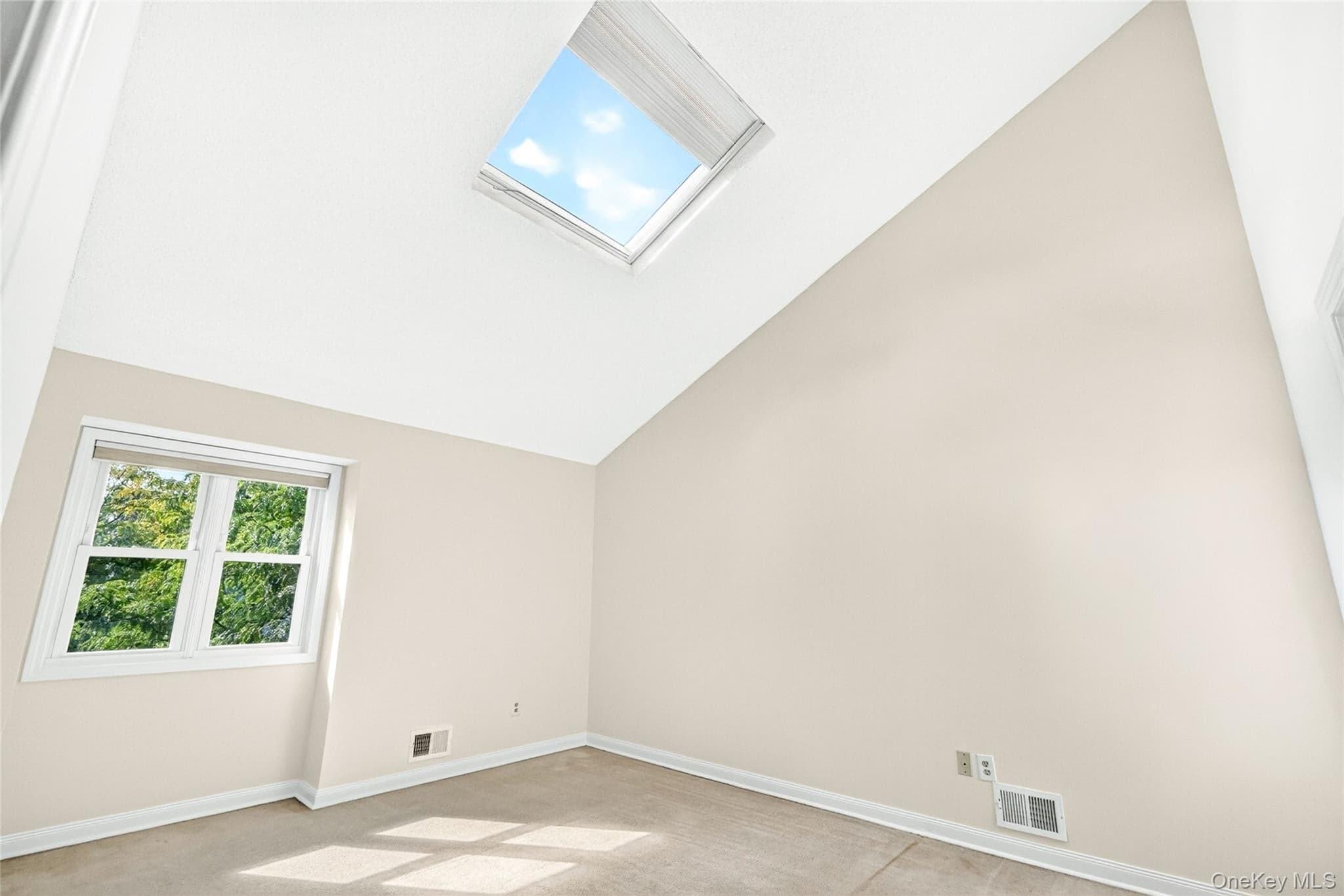 72 Chester Lane thumbnail 18