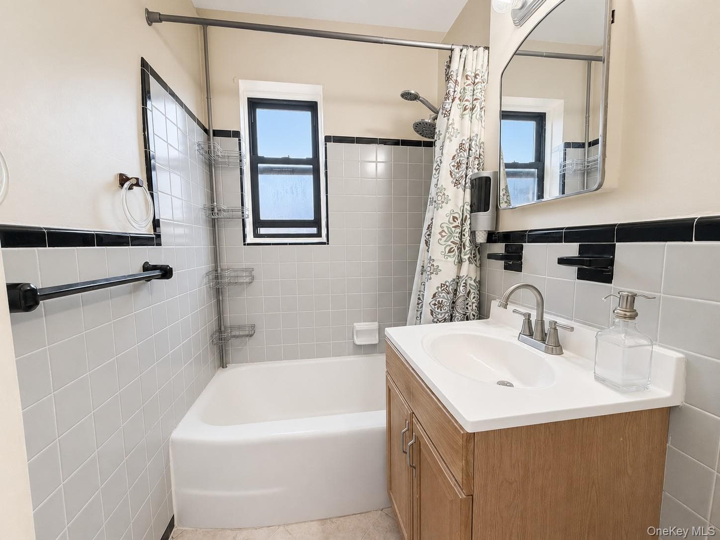 2 Fisher Drive Unit: 618 thumbnail 9