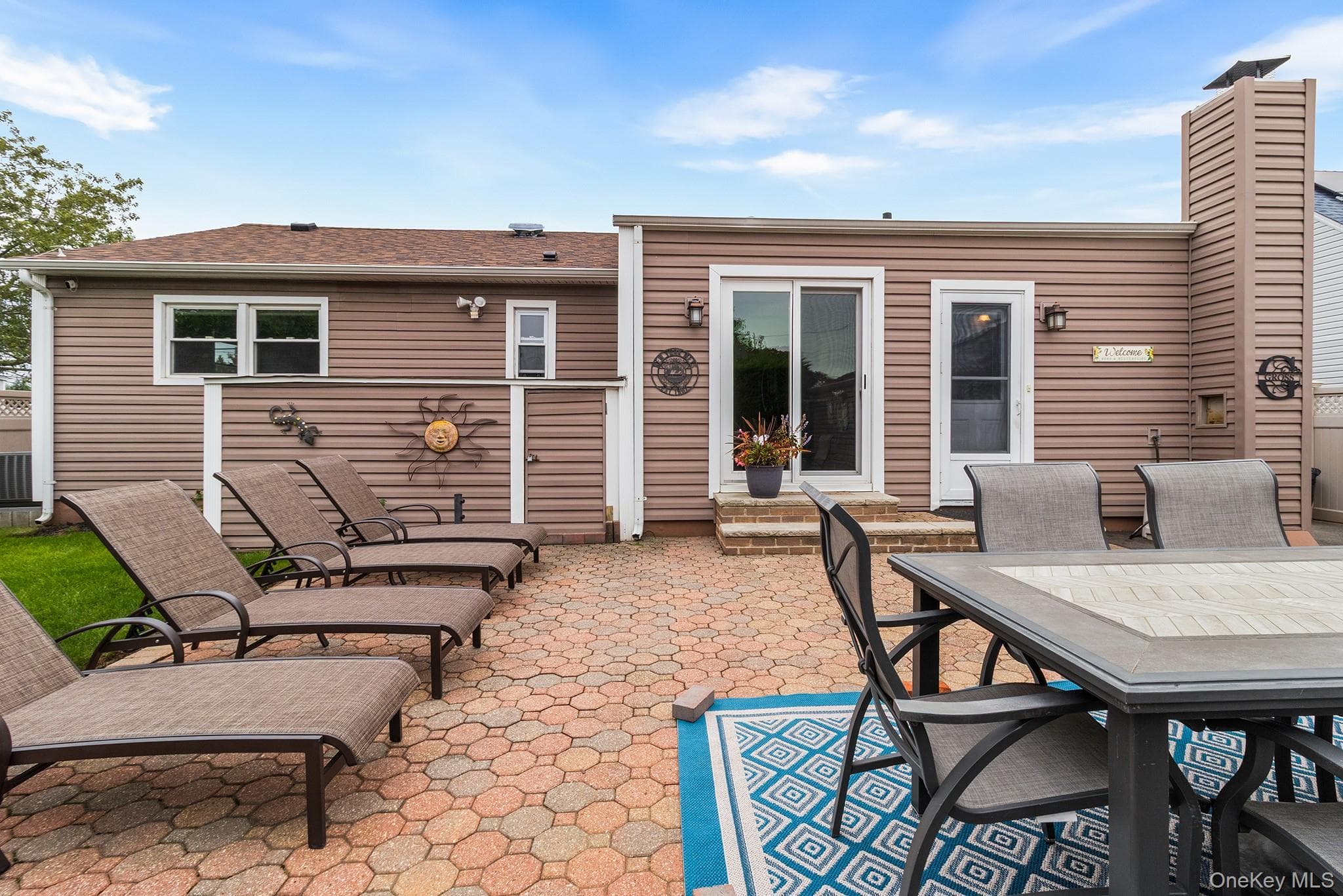 142 Montgomery Avenue thumbnail 25
