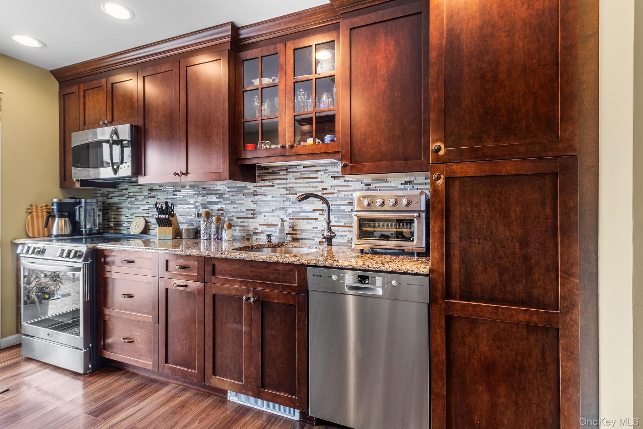 142 Montgomery Avenue thumbnail 13