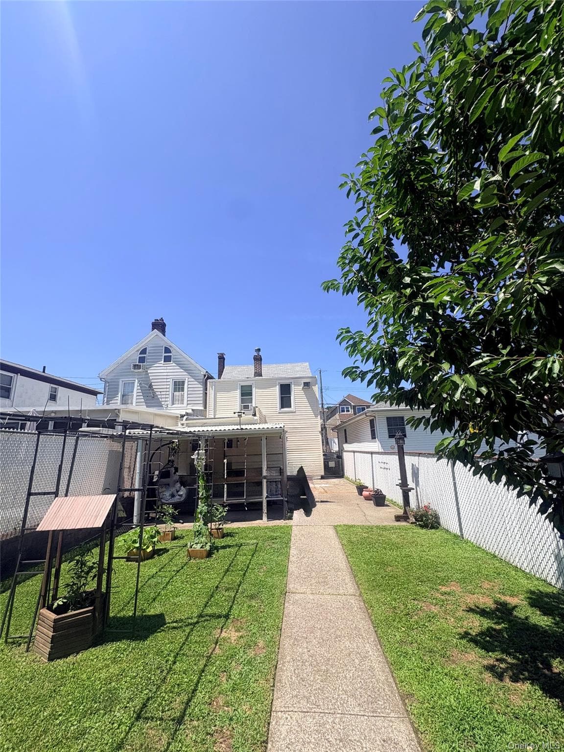 42 Saint Marys Avenue thumbnail 13