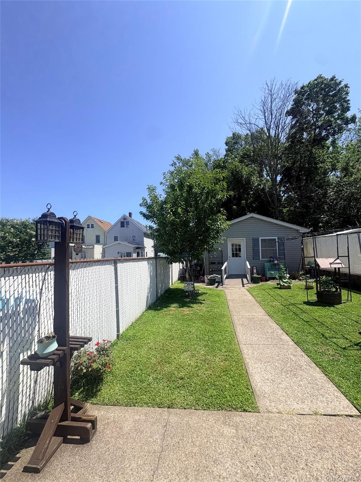 42 Saint Marys Avenue thumbnail 14