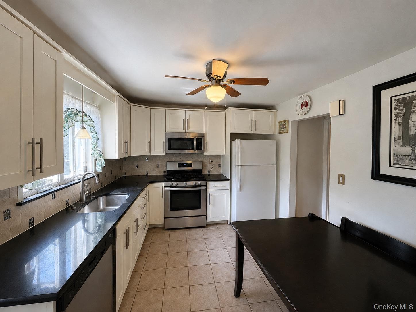 286 Eastchester Road thumbnail 2