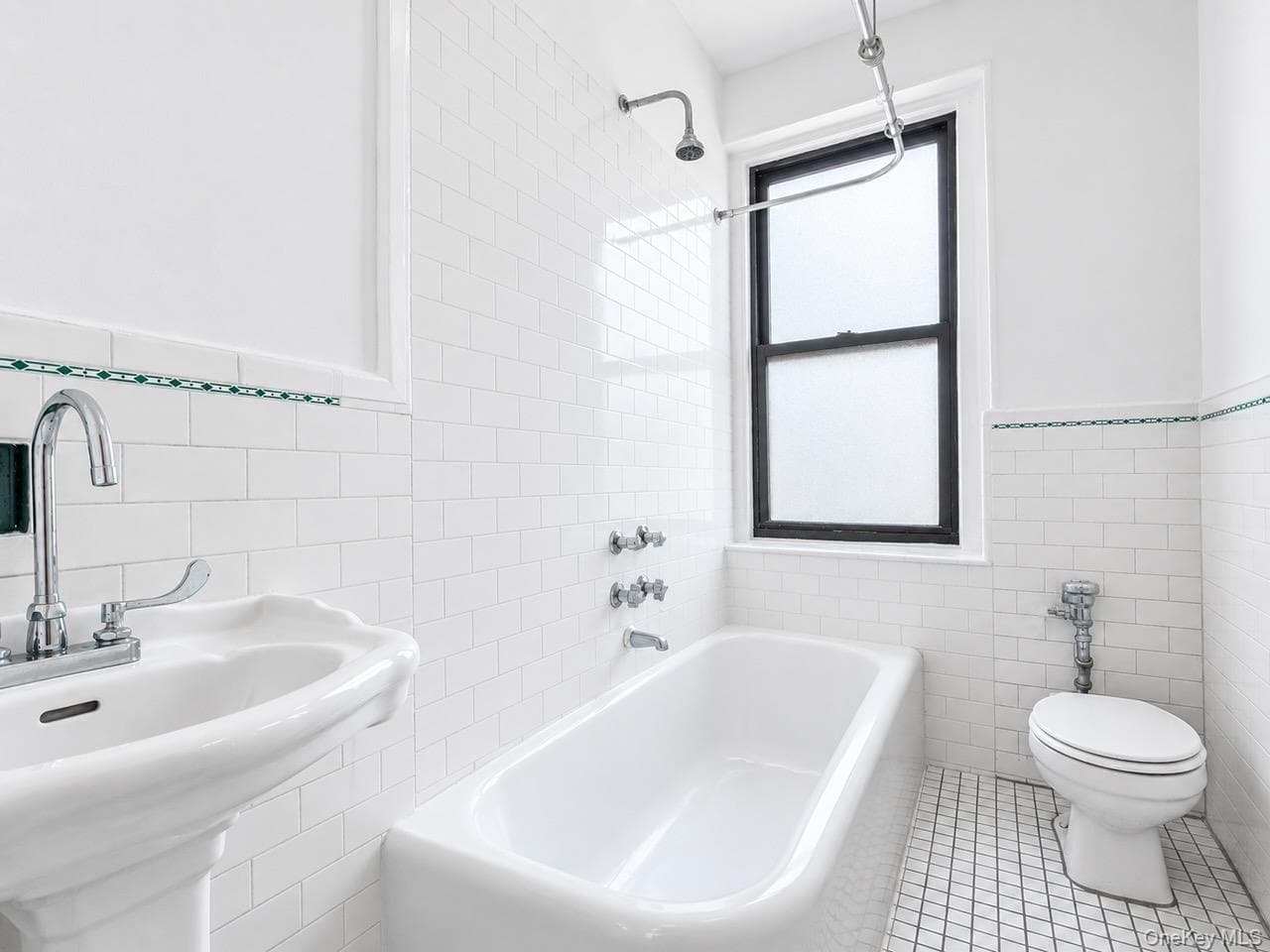 3390 Wayne Avenue Unit: G61 thumbnail 8