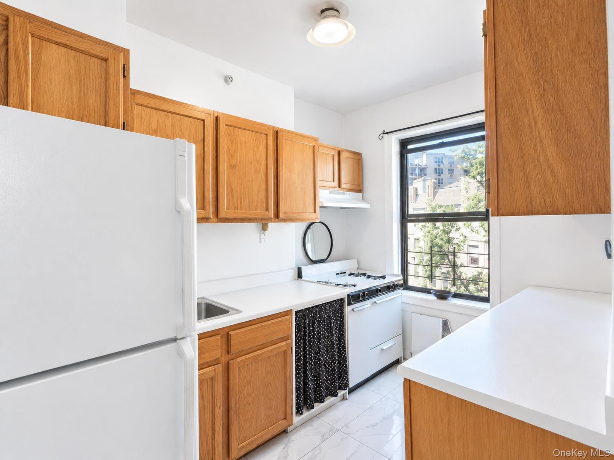 3390 Wayne Avenue Unit: G61 thumbnail 5