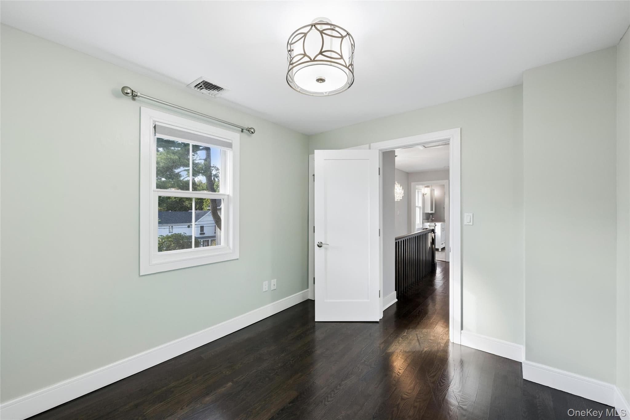18 20th Avenue thumbnail 30