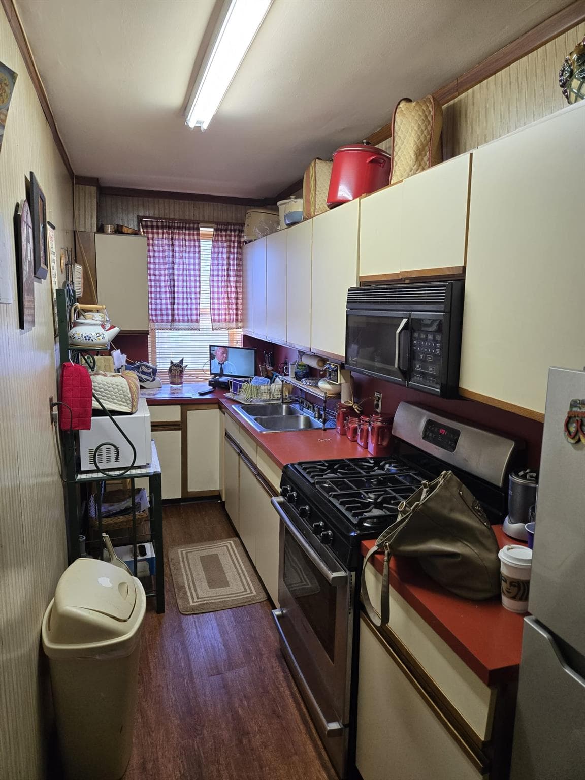 801 Bronx River Road Unit: 2G thumbnail 8