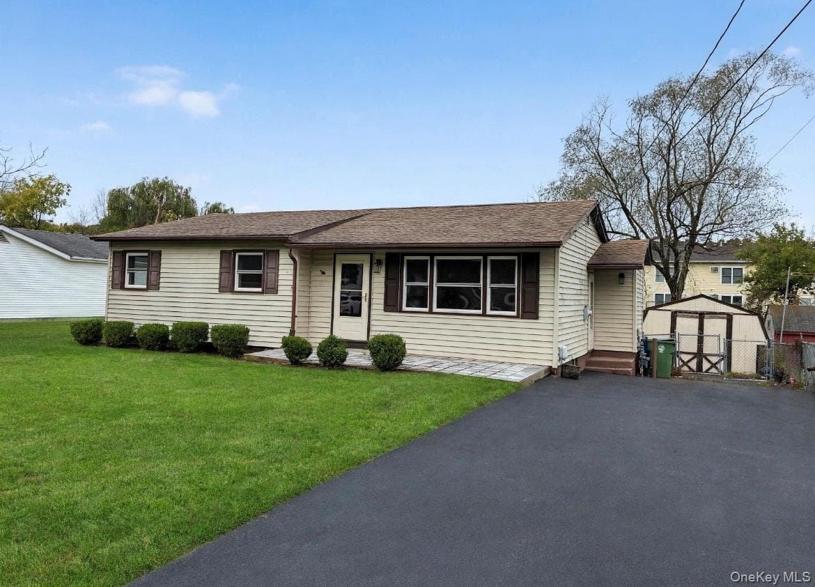 21 Willow Place photo 1
