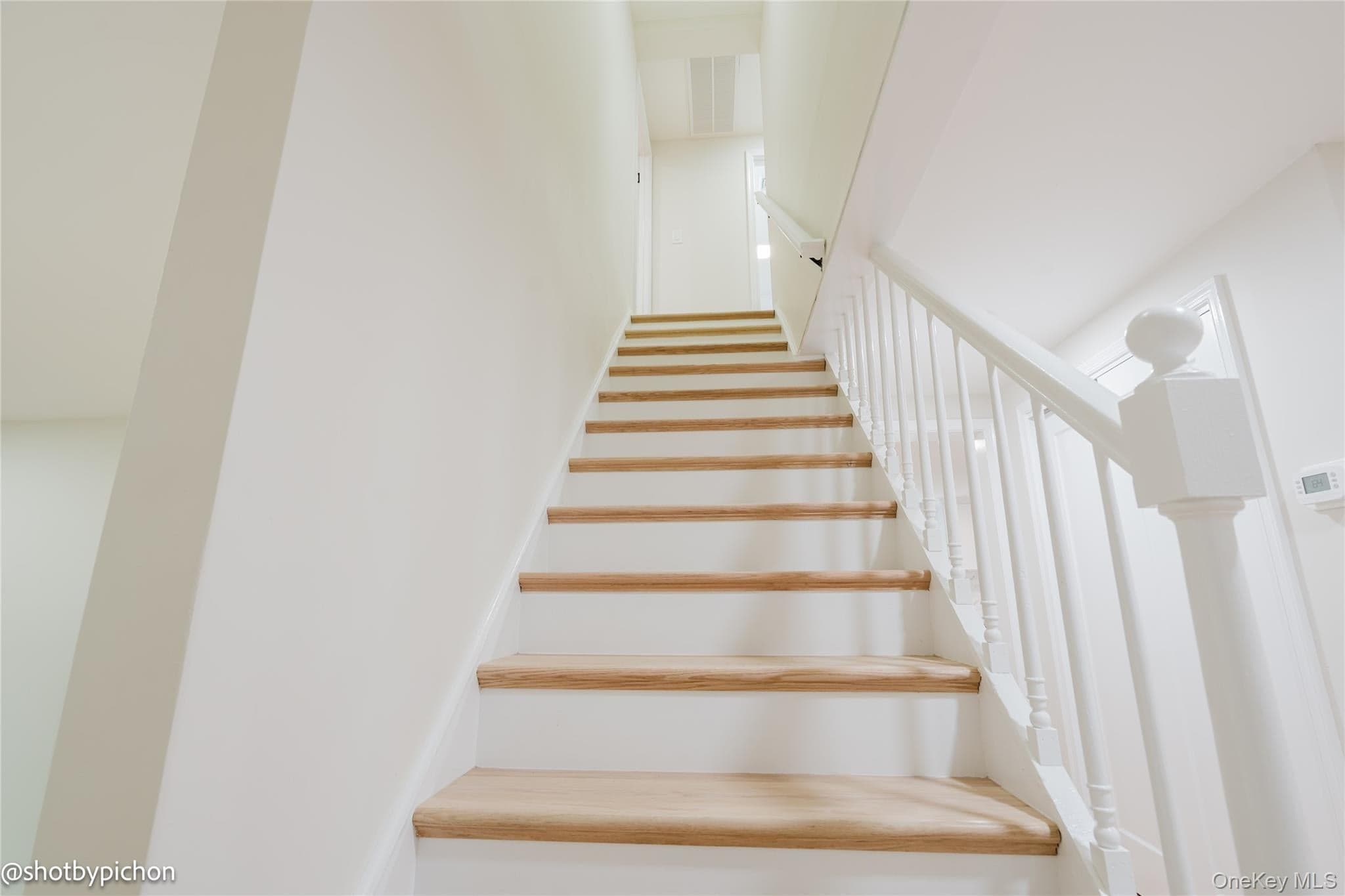 447 N Elting Corners Road thumbnail 20