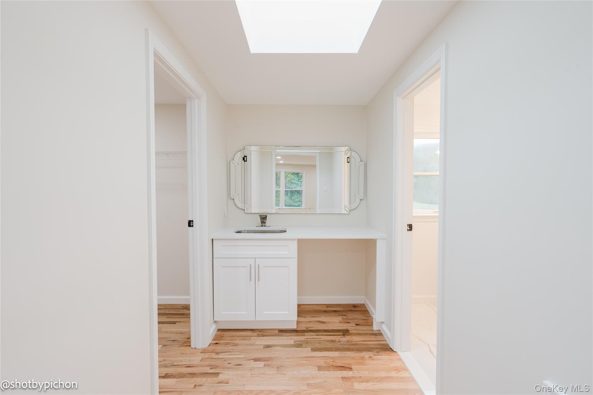 447 N Elting Corners Road thumbnail 22