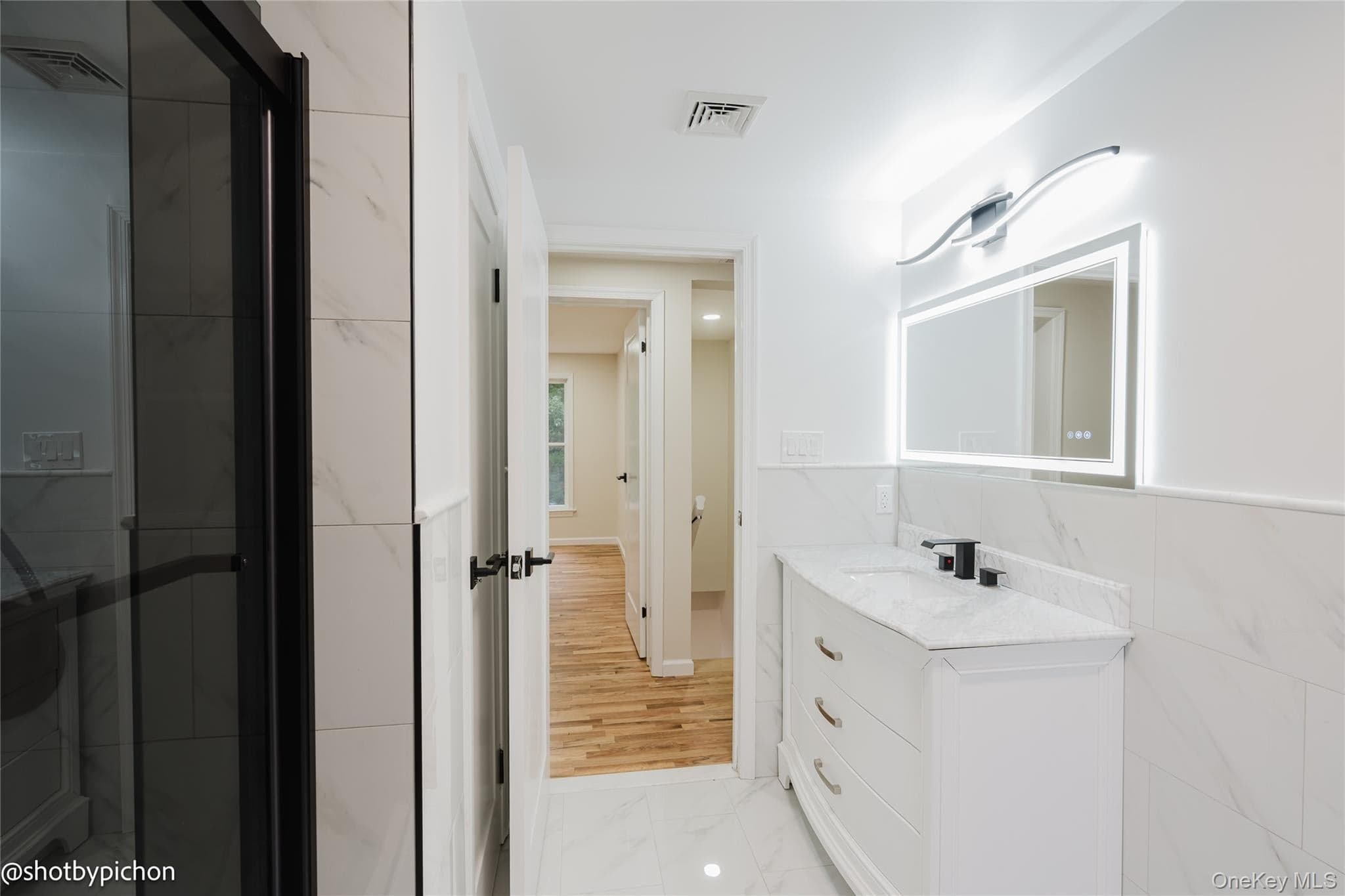 447 N Elting Corners Road thumbnail 29