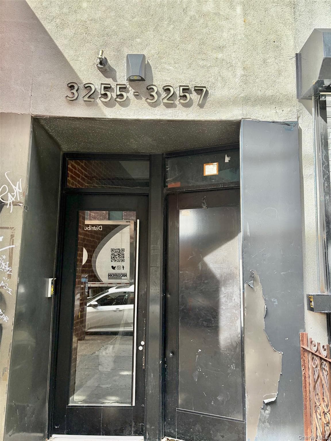 3255 Fulton Street thumbnail 10