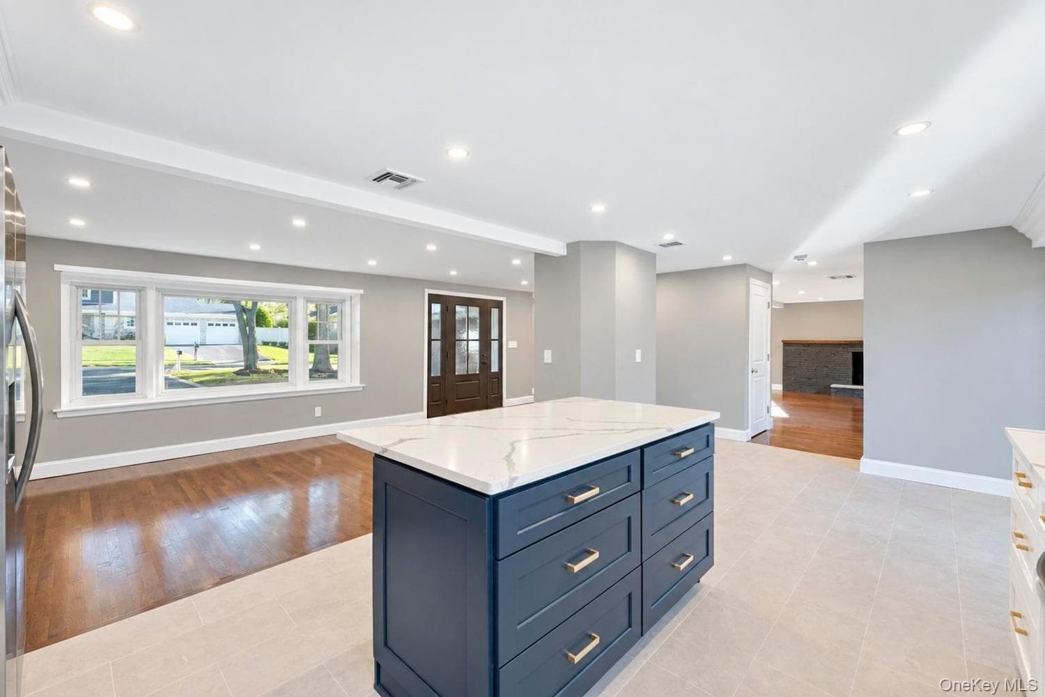 9 Sussex Lane thumbnail 15