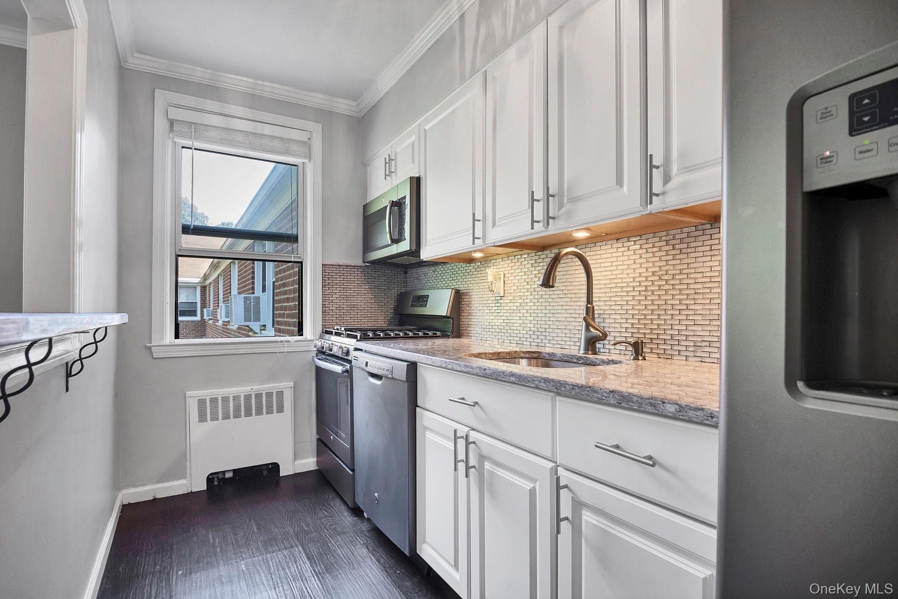 15 Bryant Crescent Unit: 2F thumbnail 8