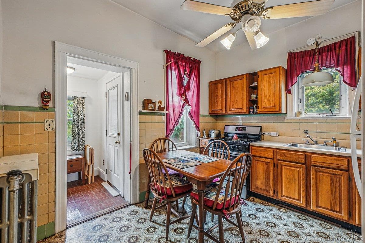 2117 Hazen Street thumbnail 13