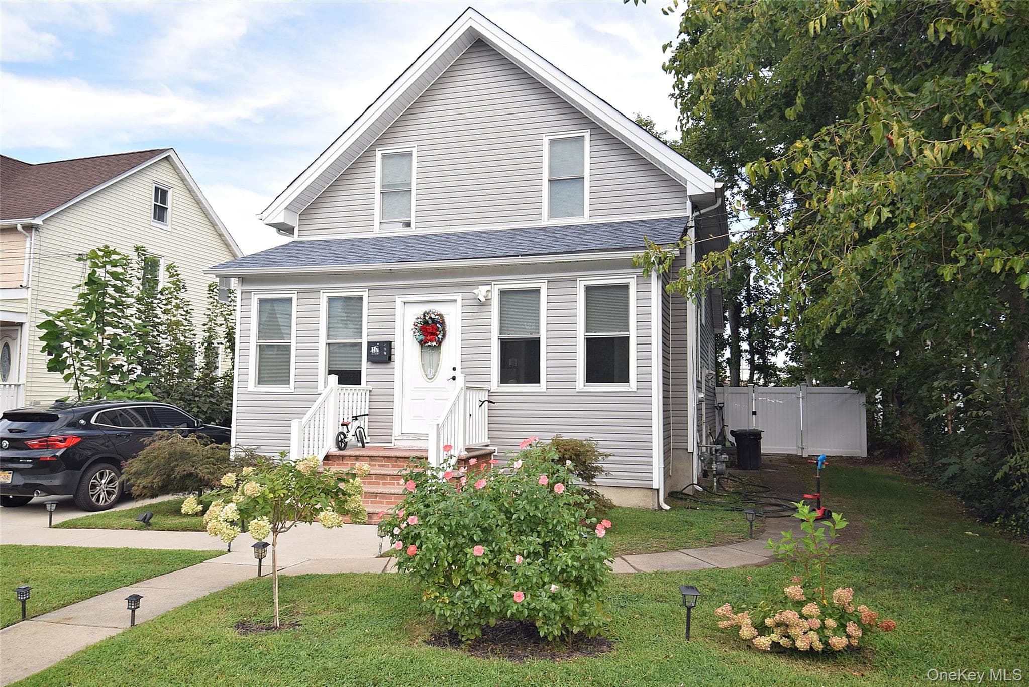 17 Maple Avenue thumbnail 2