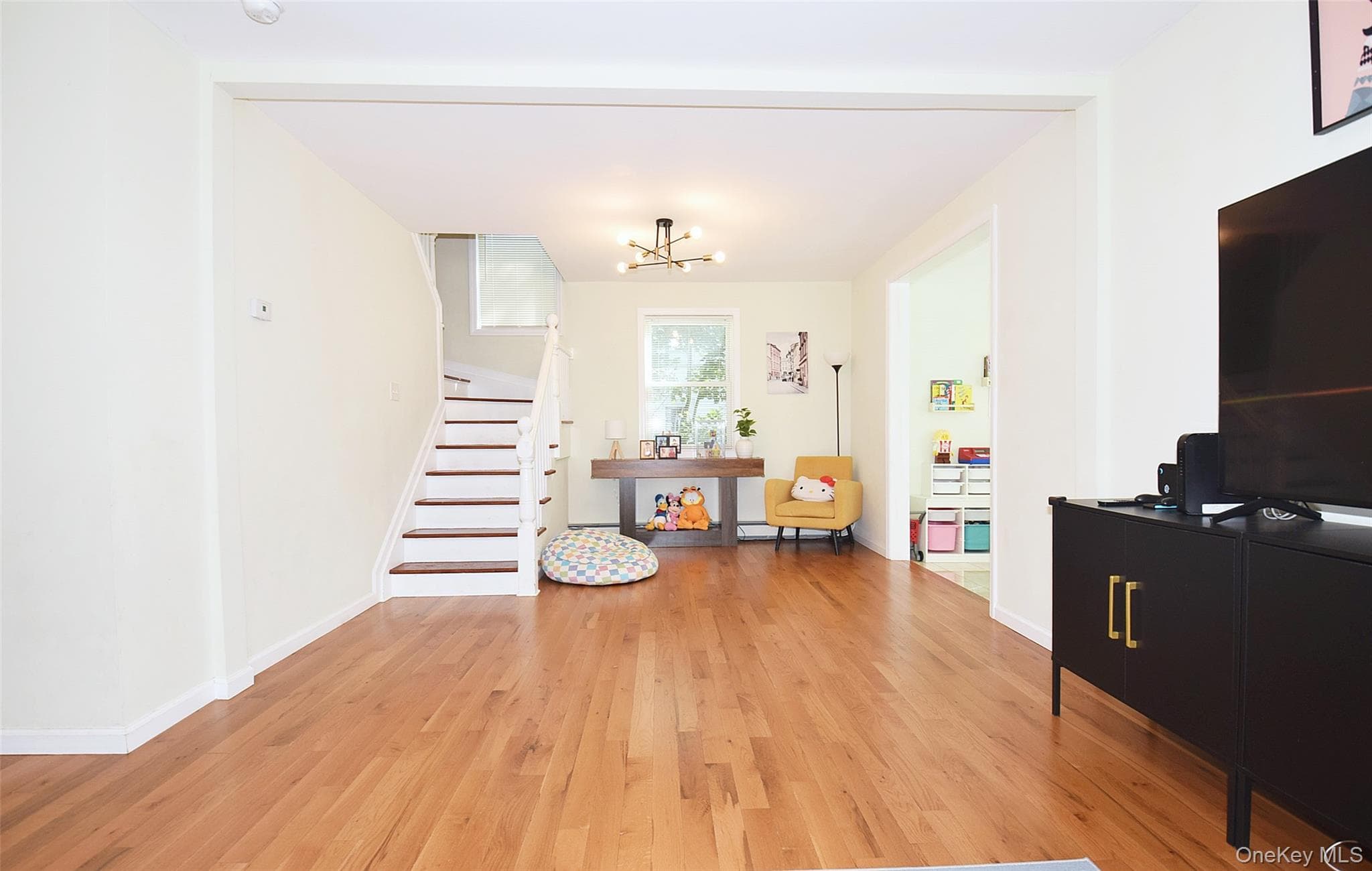 17 Maple Avenue thumbnail 7