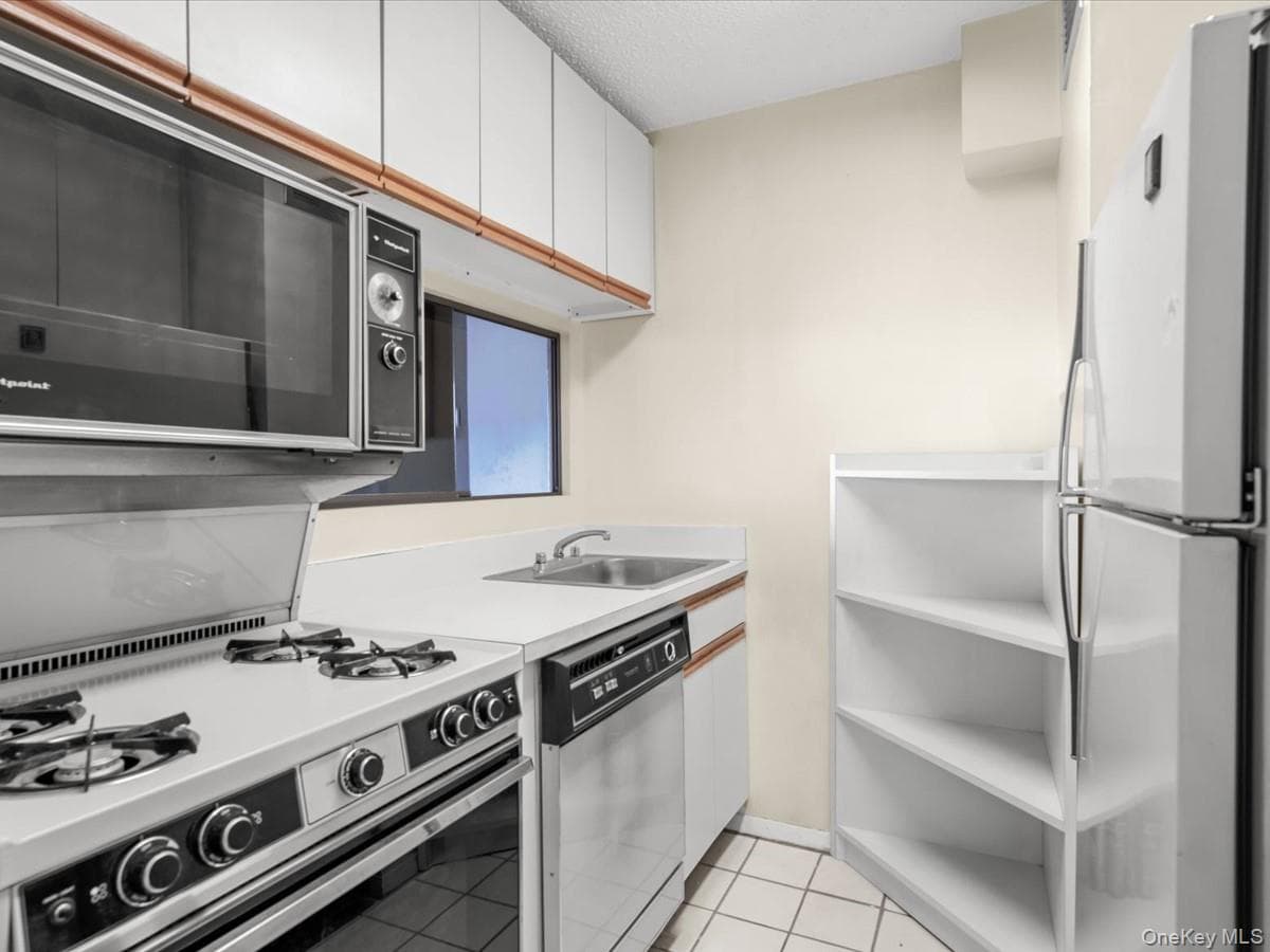 41-40 Union Street Unit: 8V thumbnail 12