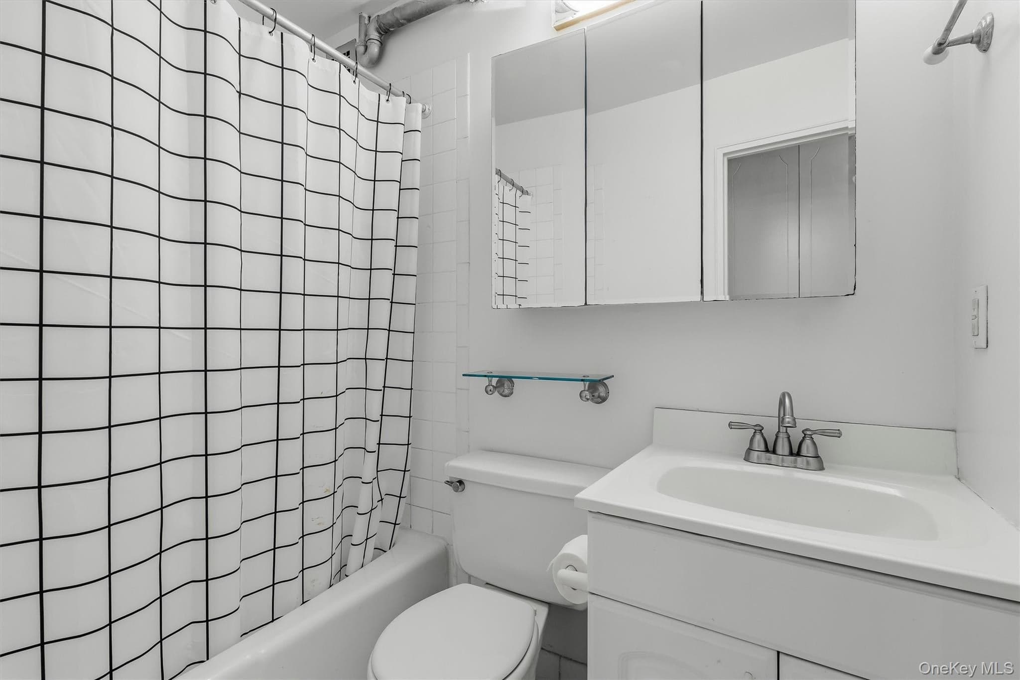 130 Colonial Parkway Unit: 3L thumbnail 32