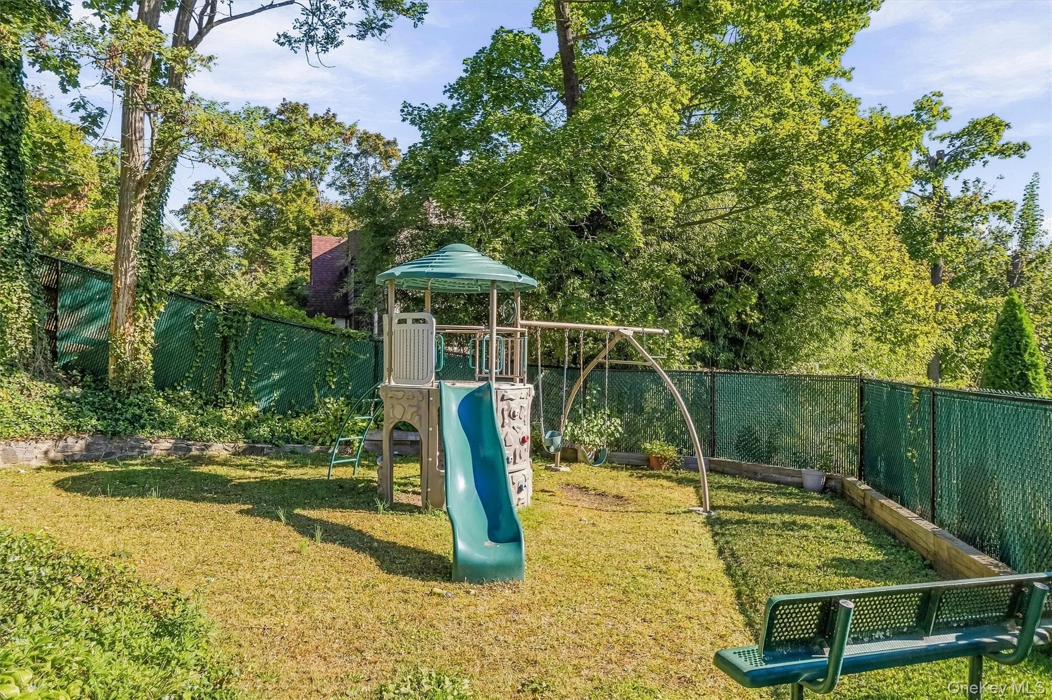 130 Colonial Parkway Unit: 3L thumbnail 38