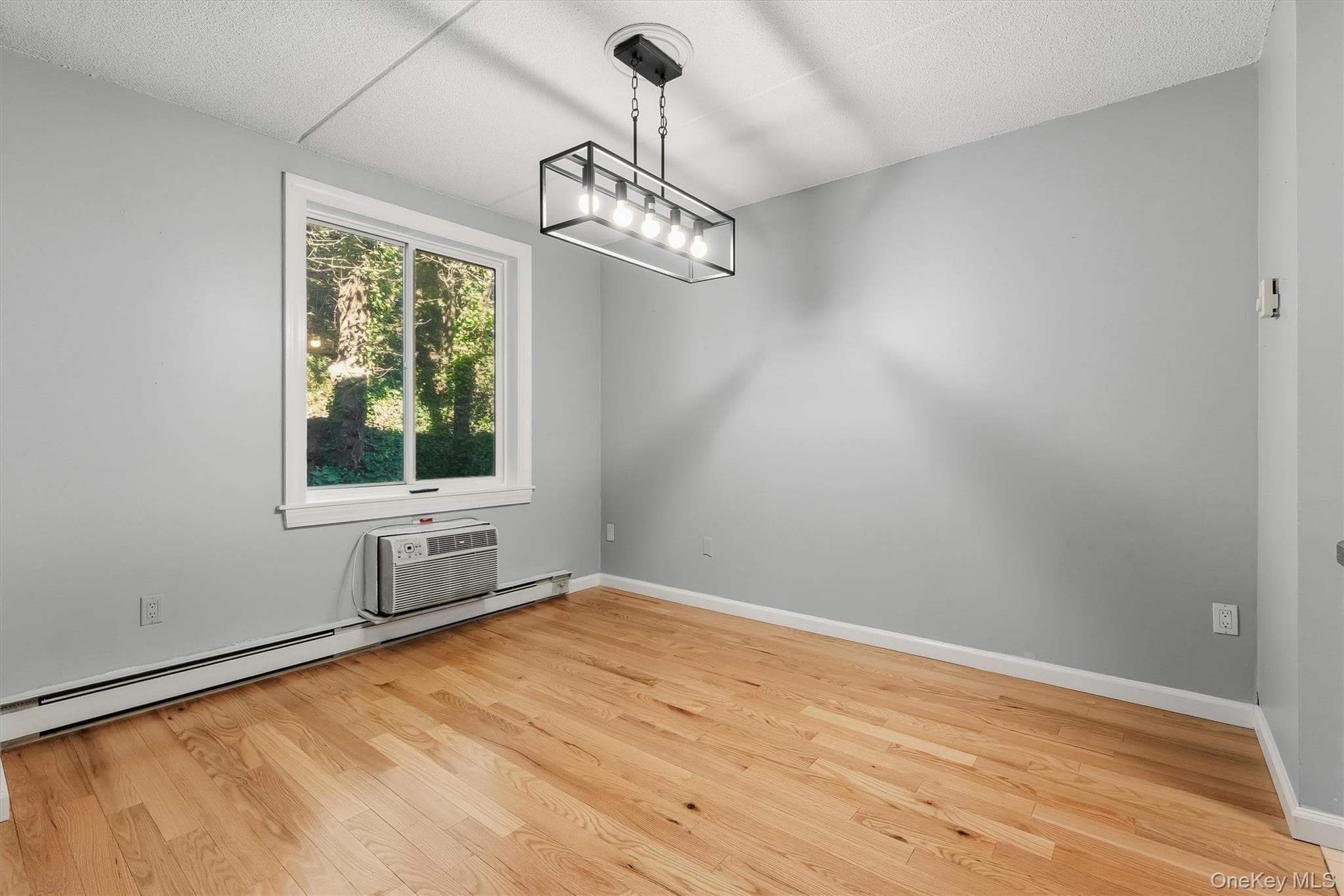 130 Colonial Parkway Unit: 3L thumbnail 17