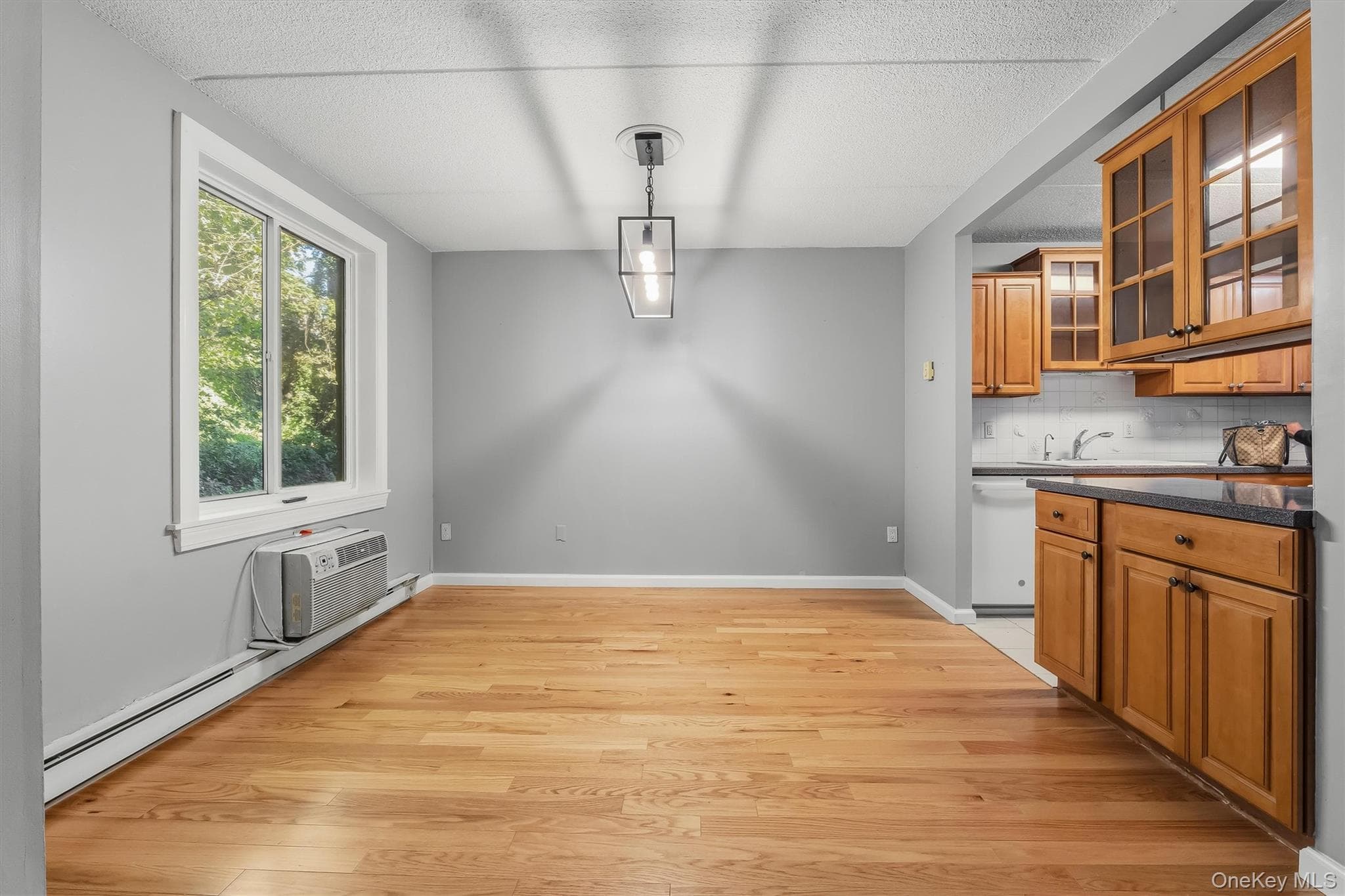 130 Colonial Parkway Unit: 3L thumbnail 13