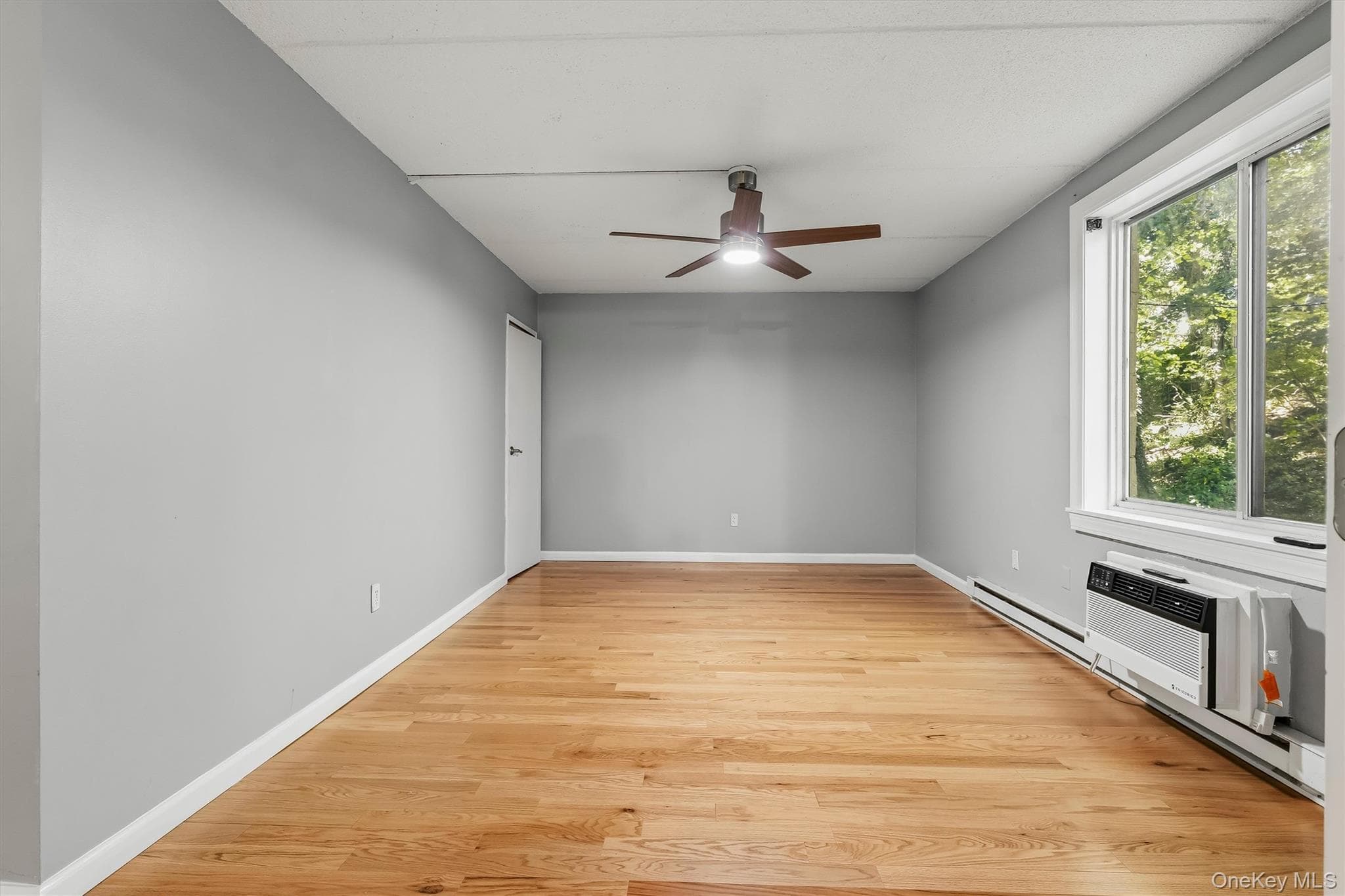 130 Colonial Parkway Unit: 3L thumbnail 20